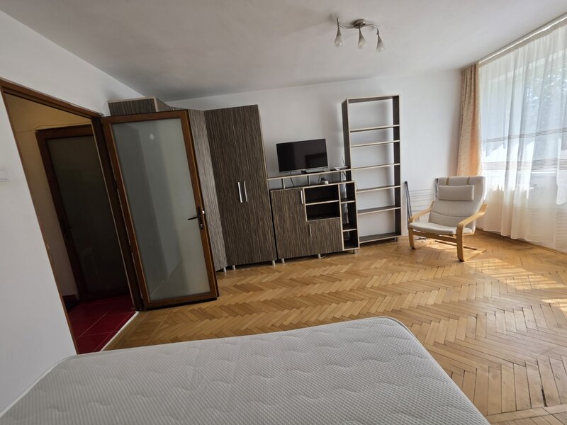 Titan, 5 minute metrou si parc  IOR, pe Fuiorului, bloc mixt, Liceul Dante